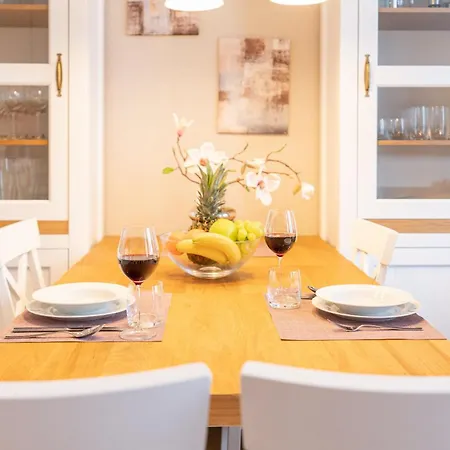 Waldschloss App 5 هيرينجسدورف